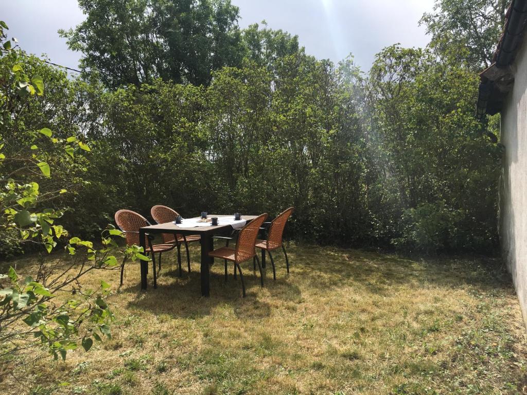 Zahrada ubytování Nickarve Gård Hejdeby