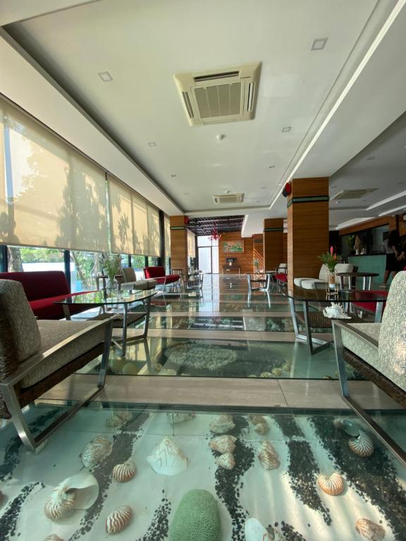 Le Vernissage by Goad Avadhess Hospitality - Resim 3