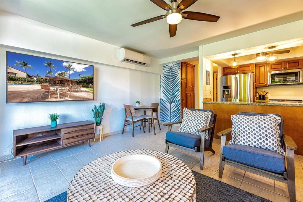 Luana Kai B201 condo, Kihei, USA