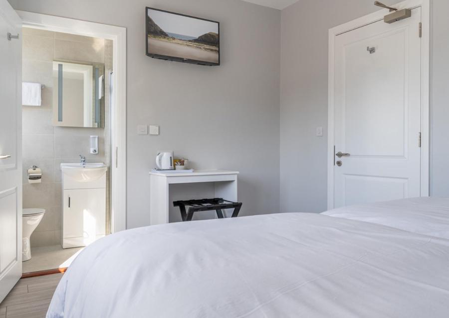 Fotografie z fotogalerie ubytování Burrows Lodge, Brownstown Head Room 4 v destinaci Waterford