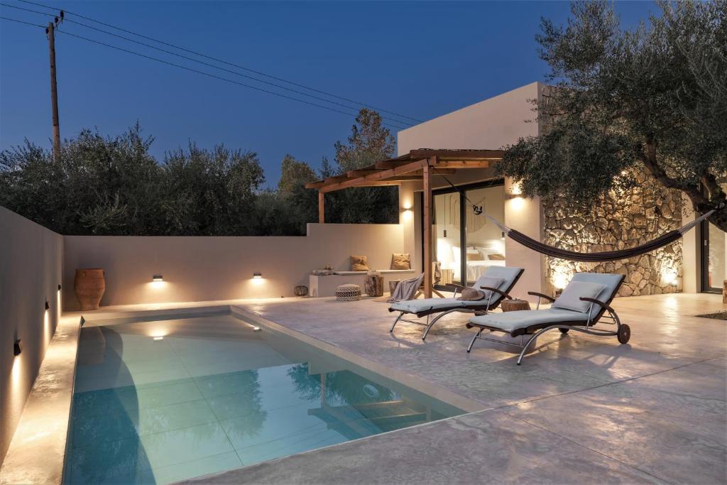 Skylight Elia Suite Private Pool - Casa Kalitero