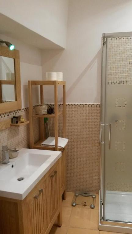 Apartments Aurora Delle Rose - One-Bedroom Apartment