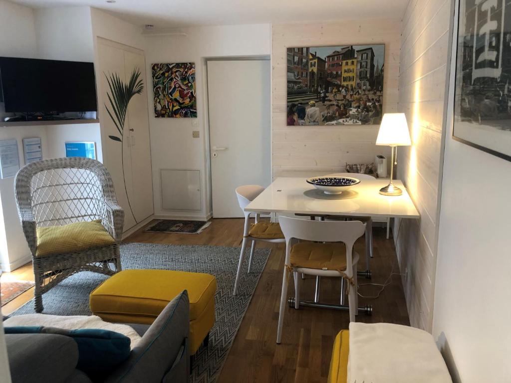 Gite Jasmin - Apartamento Con Vista Al Jardín