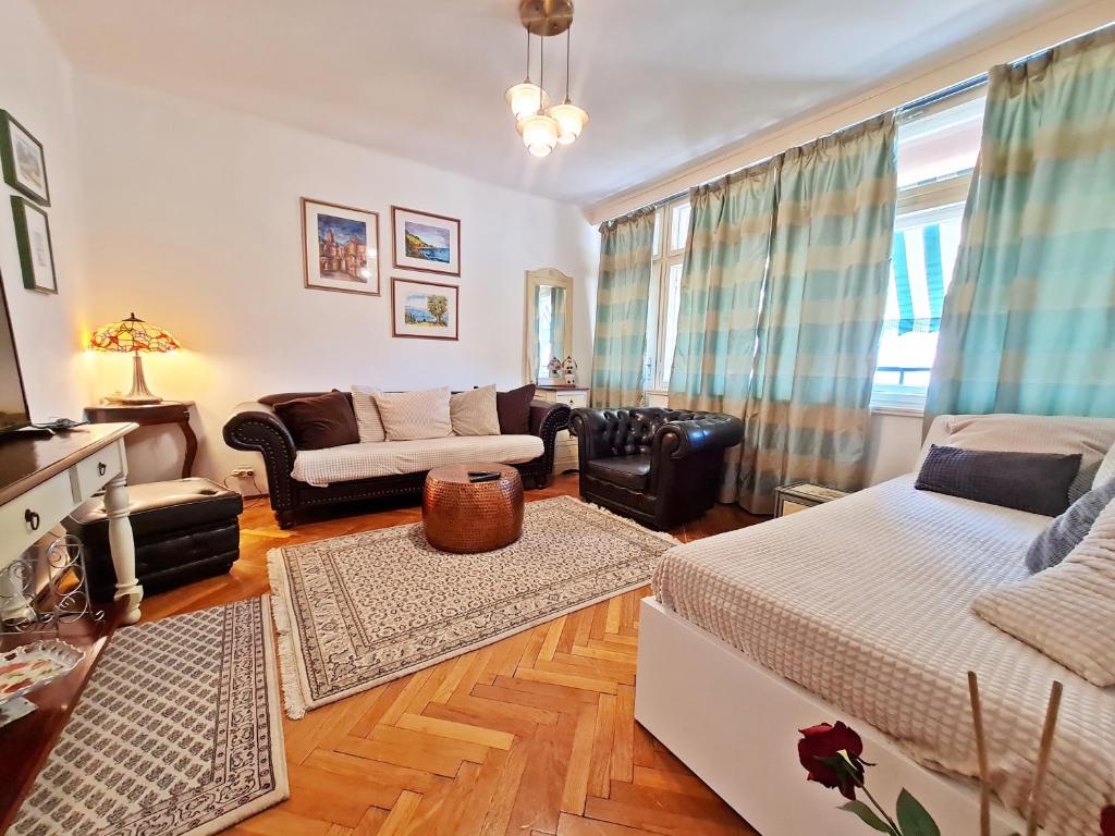 Posedenie v ubytovaní City Star Apartment Split