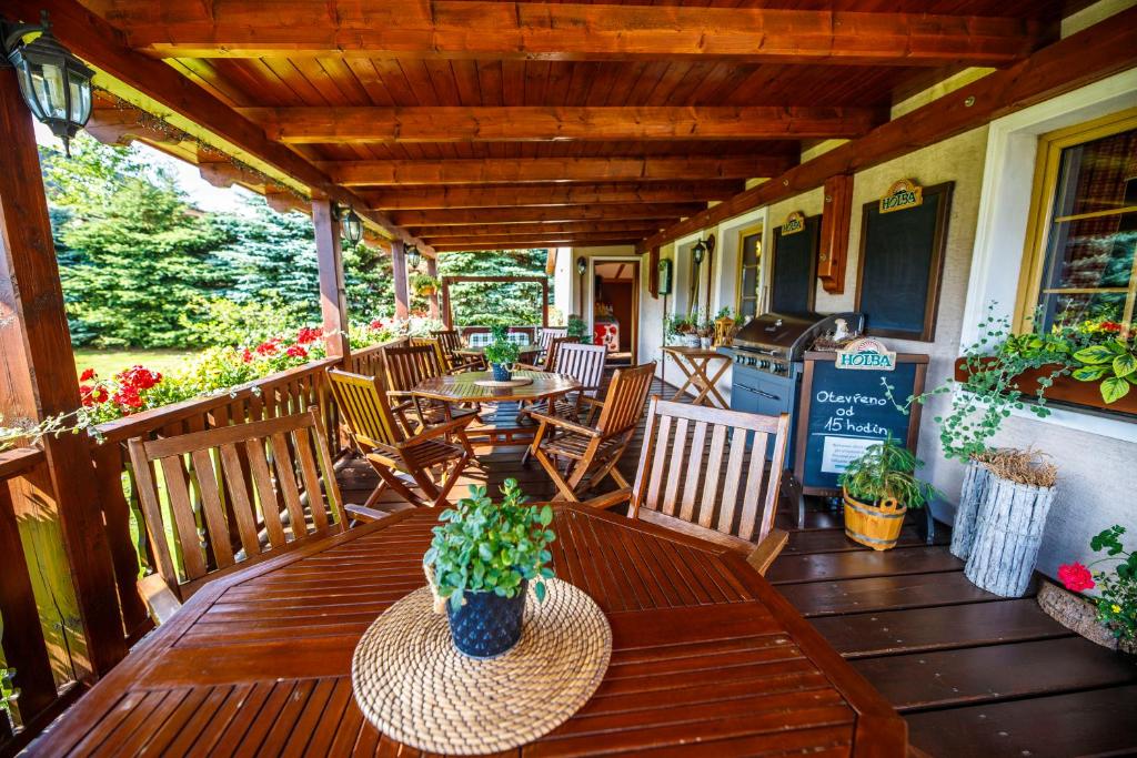 Balkon lub taras w obiekcie Penzion pod Šerákem