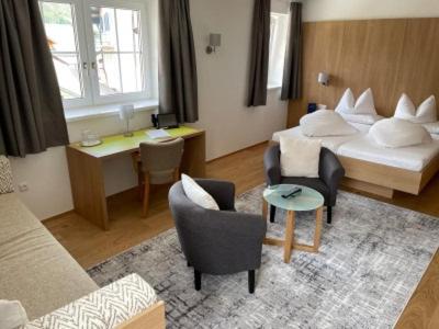 Postel nebo postele na pokoji v ubytování Hotel Kendler
