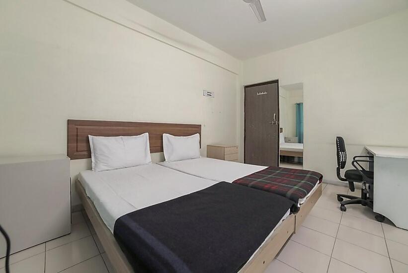 Hotel KK Residency - Квартира с одной спальней