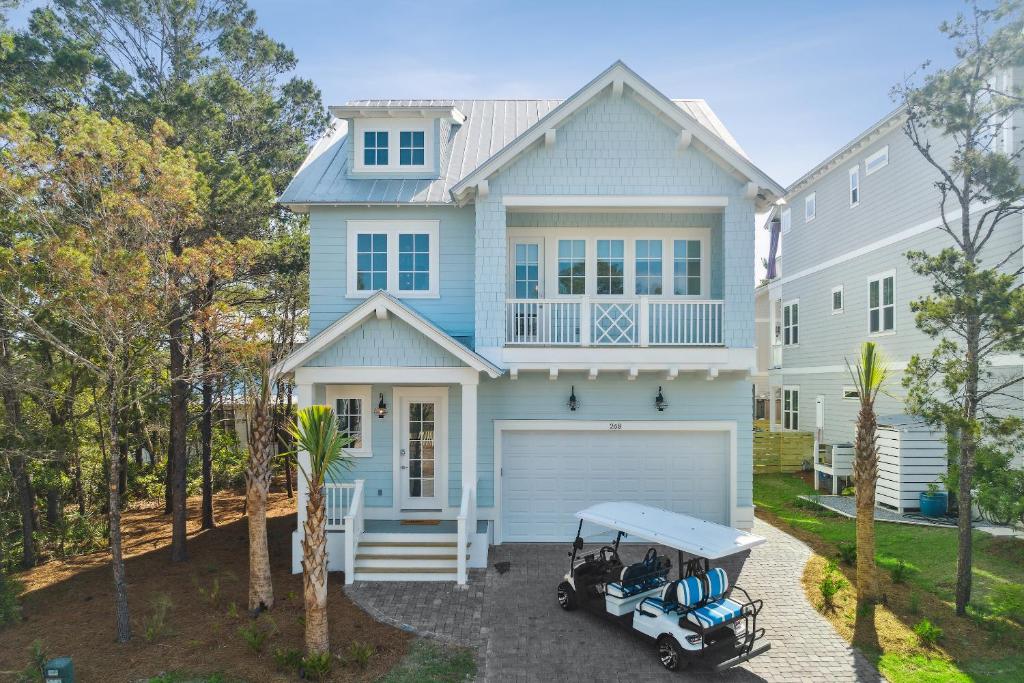 30A Pet Friendly Beach House Harlies House by Panhandle Getaways