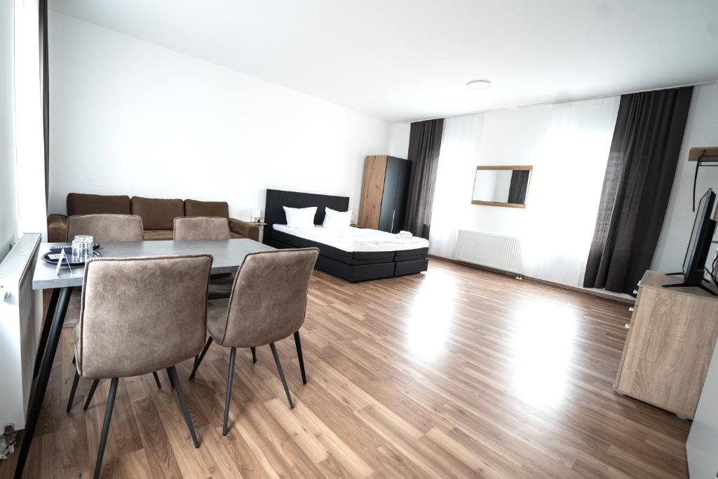 Hotel Zur alten Stadtkellerei Leipzig - Resim 35