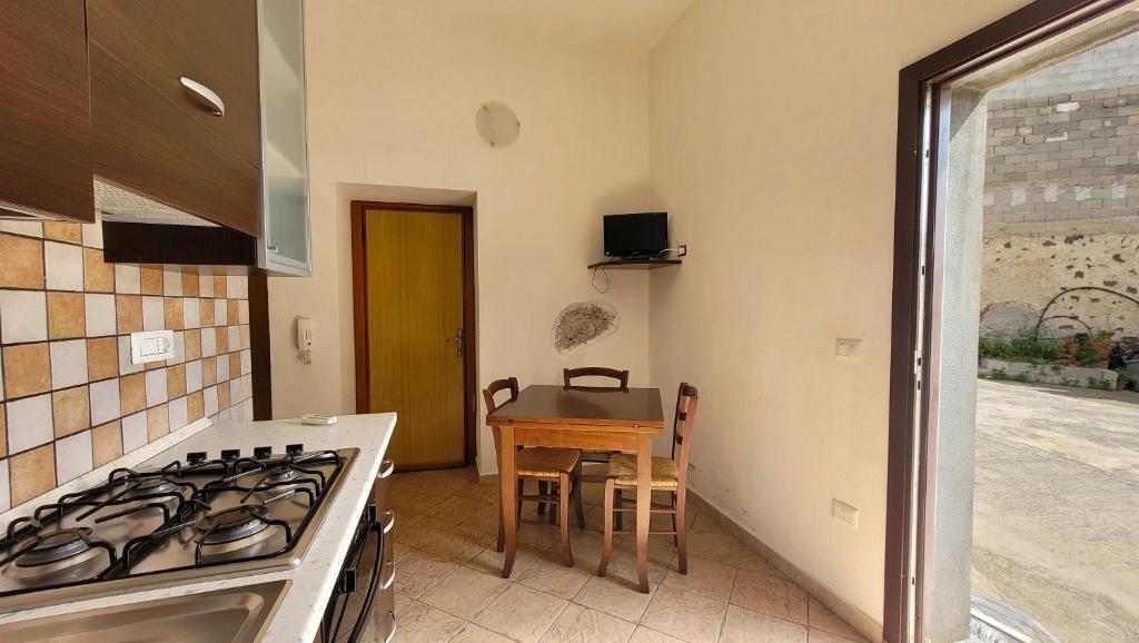 Kuchyň nebo kuchyňský kout v ubytování Residenza Le Orchidee