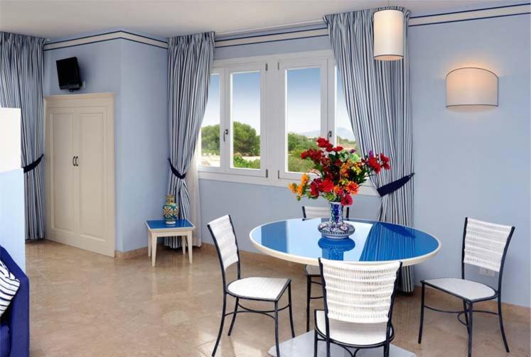 Essence Favignana - Cala la Luna Resort - Habitación Cuádruple Superior