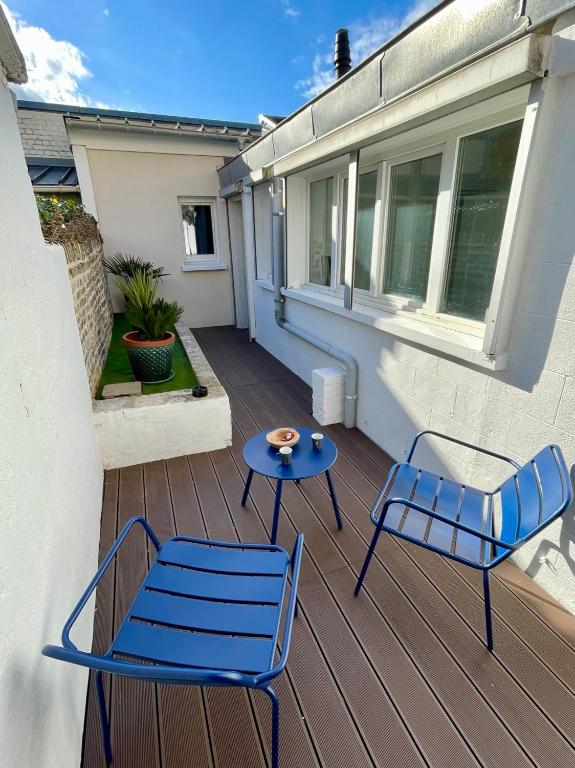 Balkón alebo terasa v ubytovaní Soleil levant - T2 avec terrasse proche Gare