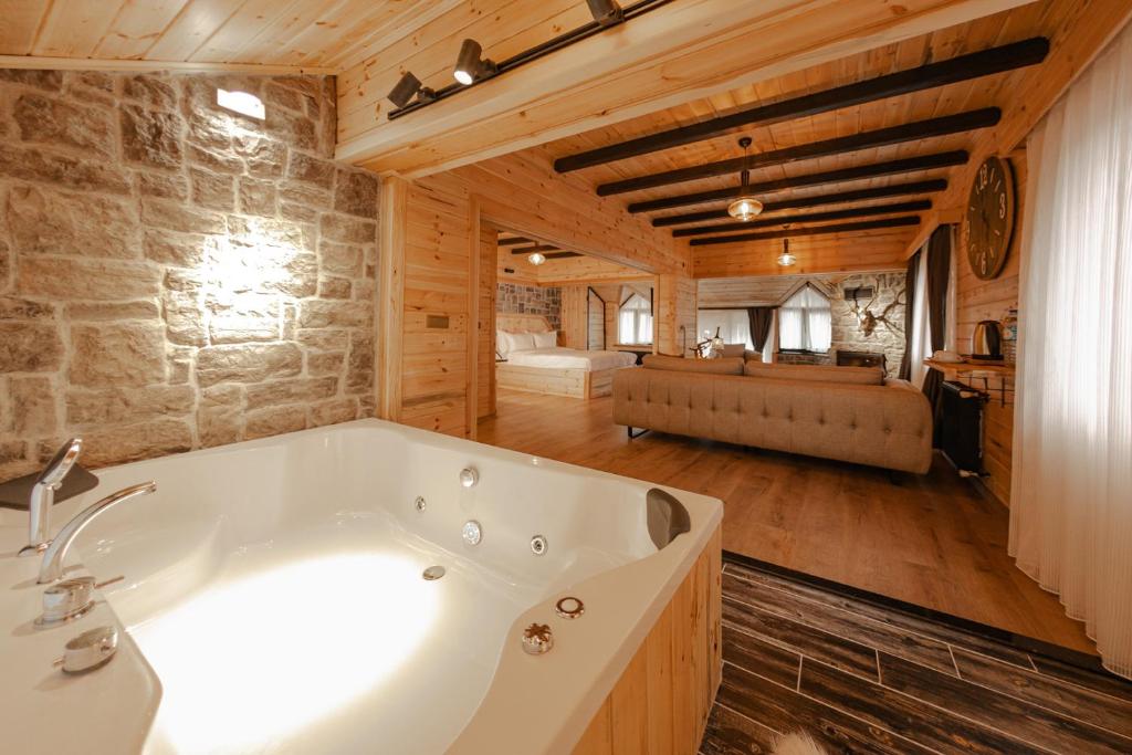 Photo from Abant Yayla Dağevi in Dereceören, Black Sea Region, Turkey