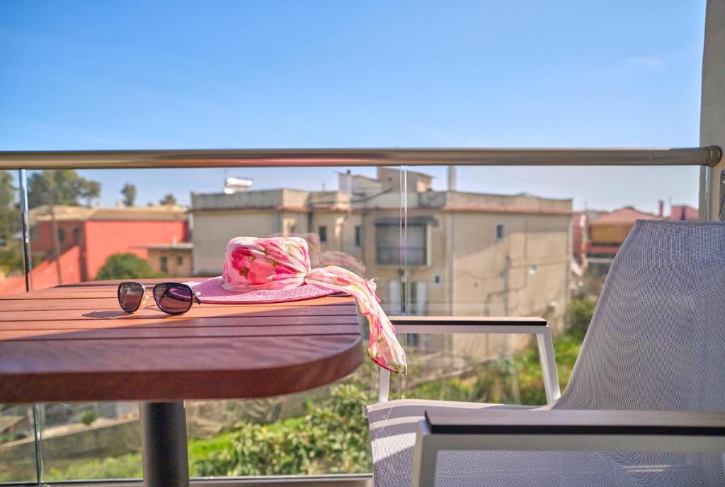 Balkón nebo terasa v ubytování Sunflower Suites Gouvia Corfu