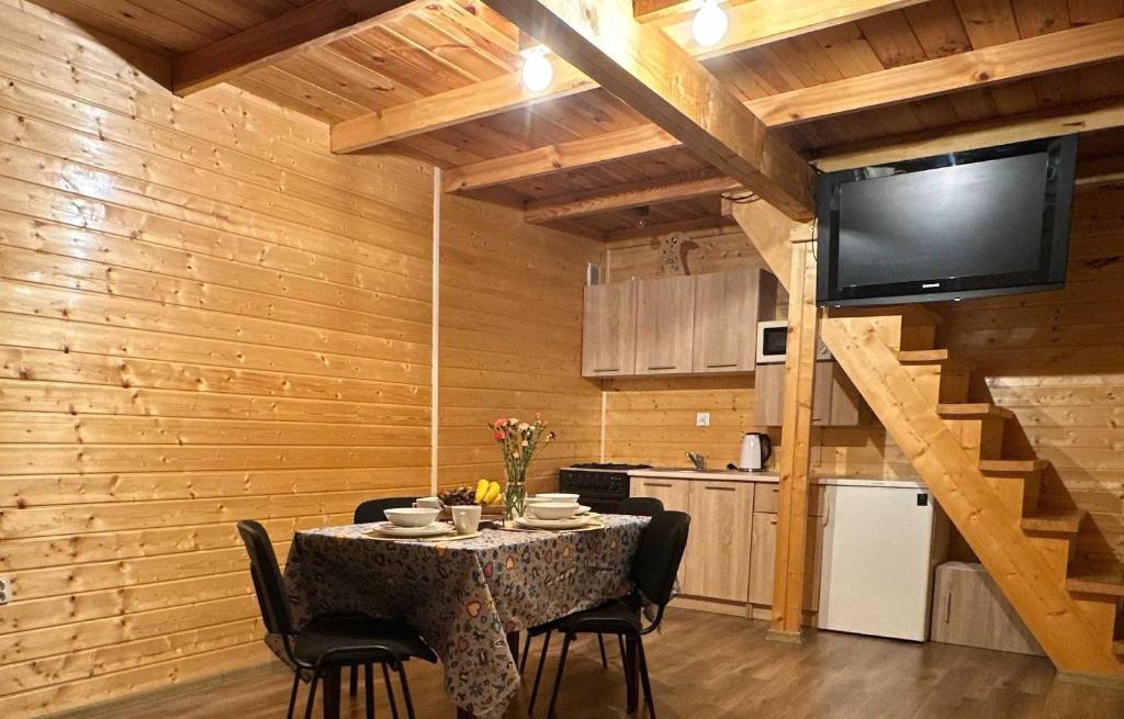 Η κουζίνα ή μικρή κουζίνα στο Domek pod brzozami