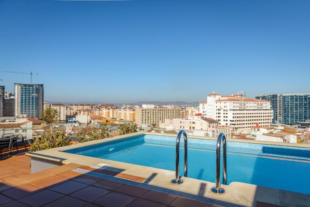 Brand New Luxury 2 beds Apartment at The Residence-hosted by Sweetstay - Hizvo