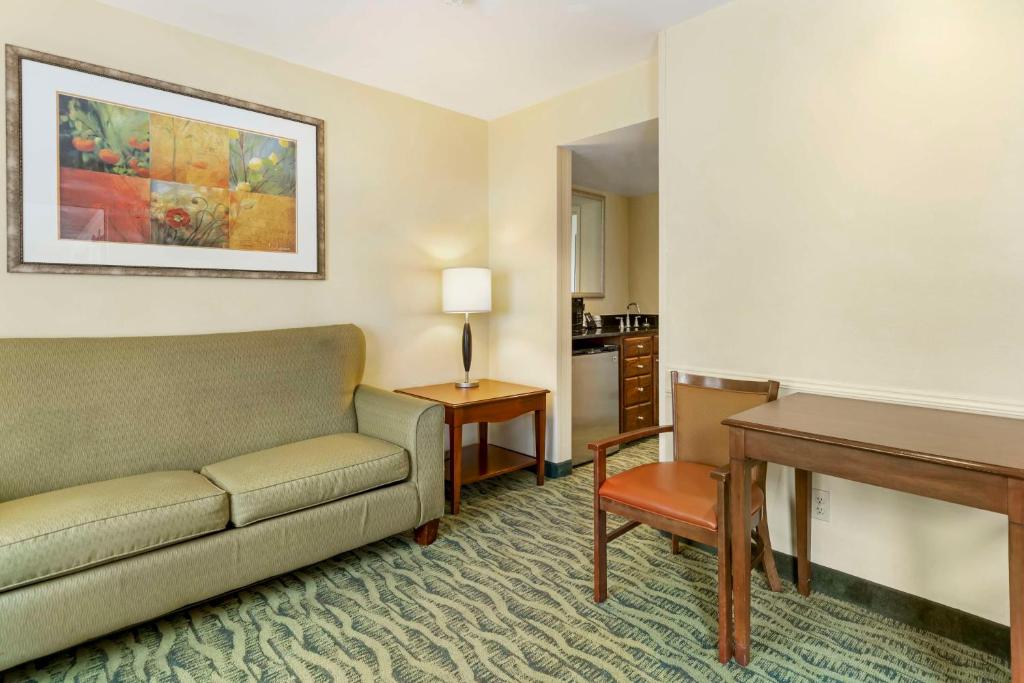 Best Western Mcallen Medical Center - King Suite Con Sofá Cama