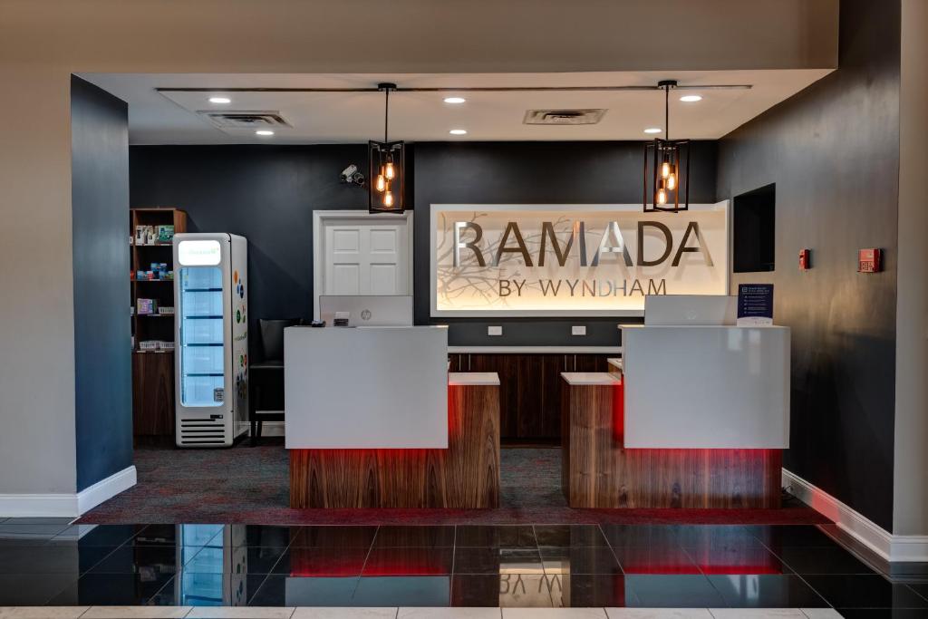Certifikát, hodnocení, plakát nebo jiný dokument vystavený v ubytování Ramada by Wyndham Vineland Millville Area