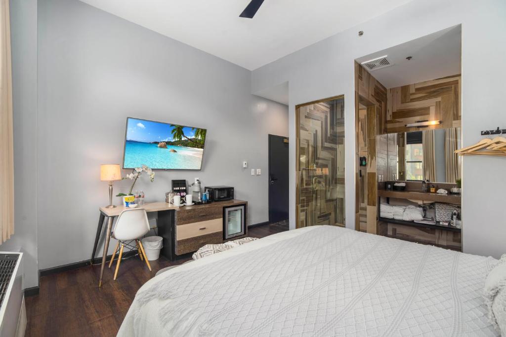 Good Hotels Downtown Denver - Studio