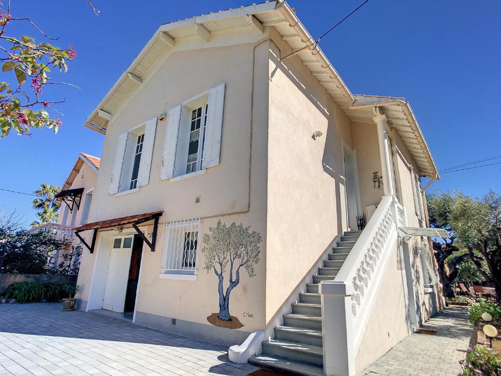 Gallery image of Clos Victor spacieux 2 pièces in Toulon
