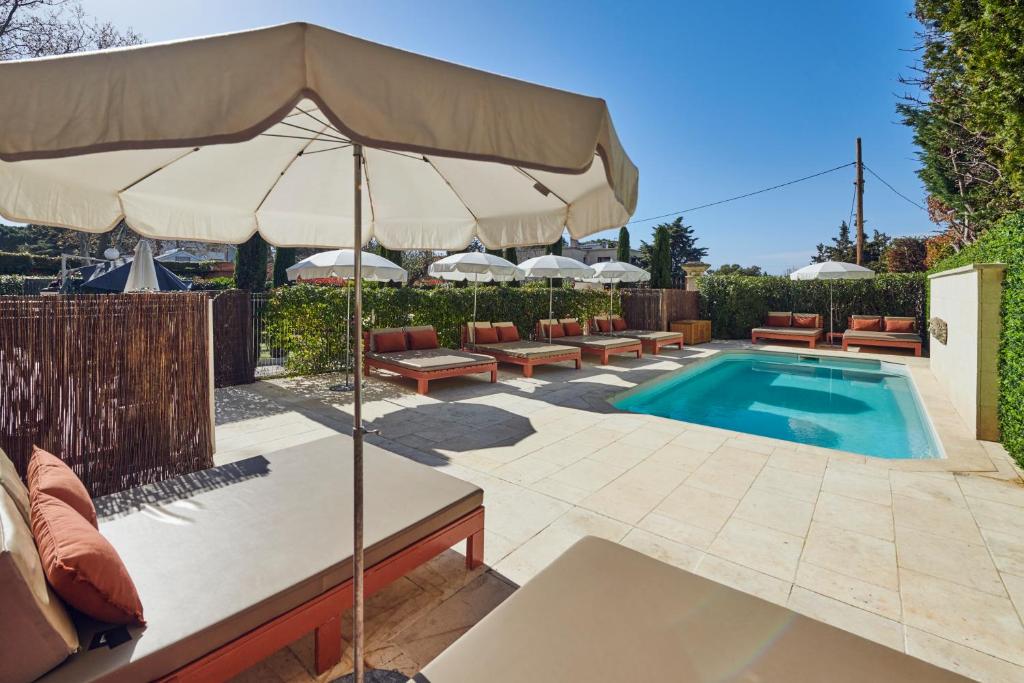 Boutique Hôtel Château Beaupin Restaurant & Wellness - Resim 3