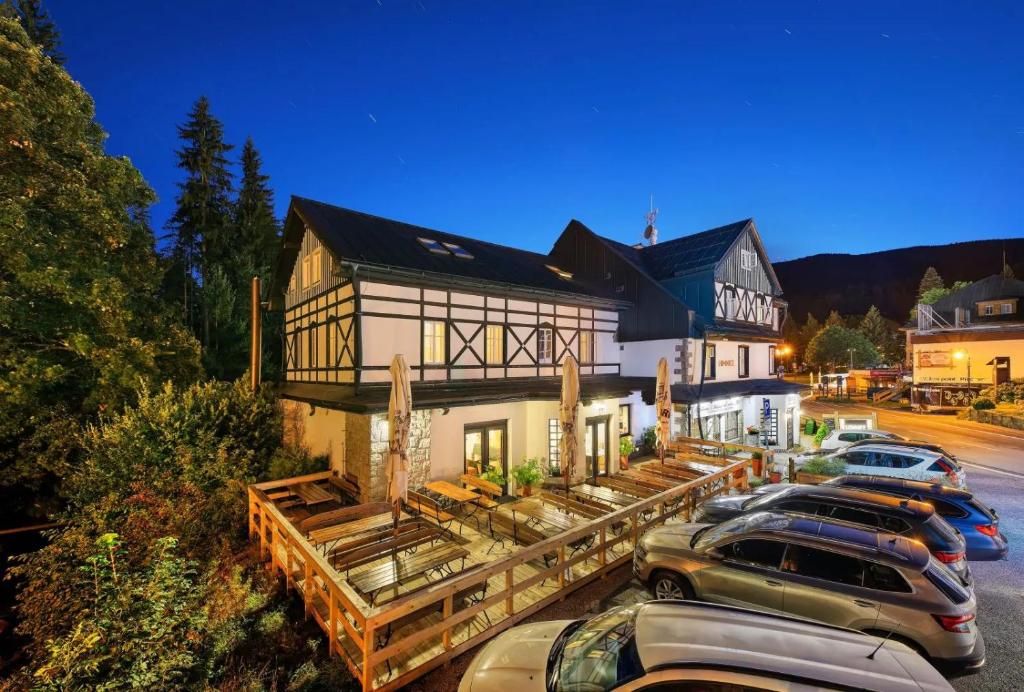 Hotel Lomnice - Resim 1