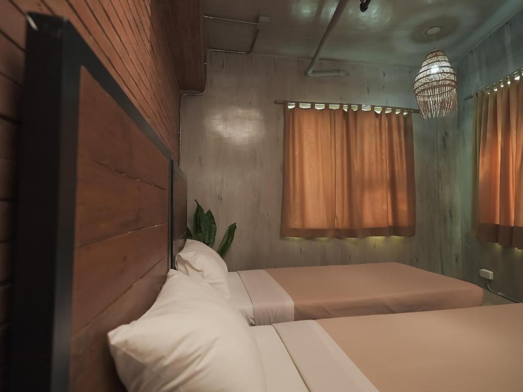 Postel nebo postele na pokoji v ubytování CONNECTOR Hostel