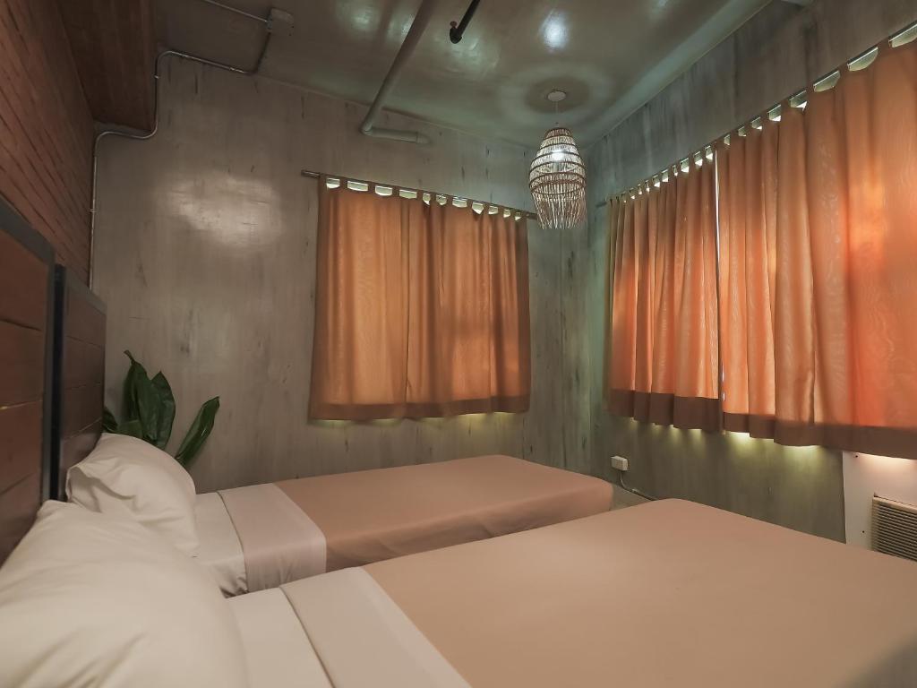 Postel nebo postele na pokoji v ubytování CONNECTOR Hostel