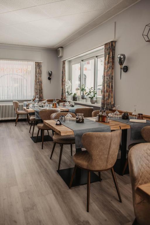 Restaurace v ubytování Albergo Ristorante Al Portico