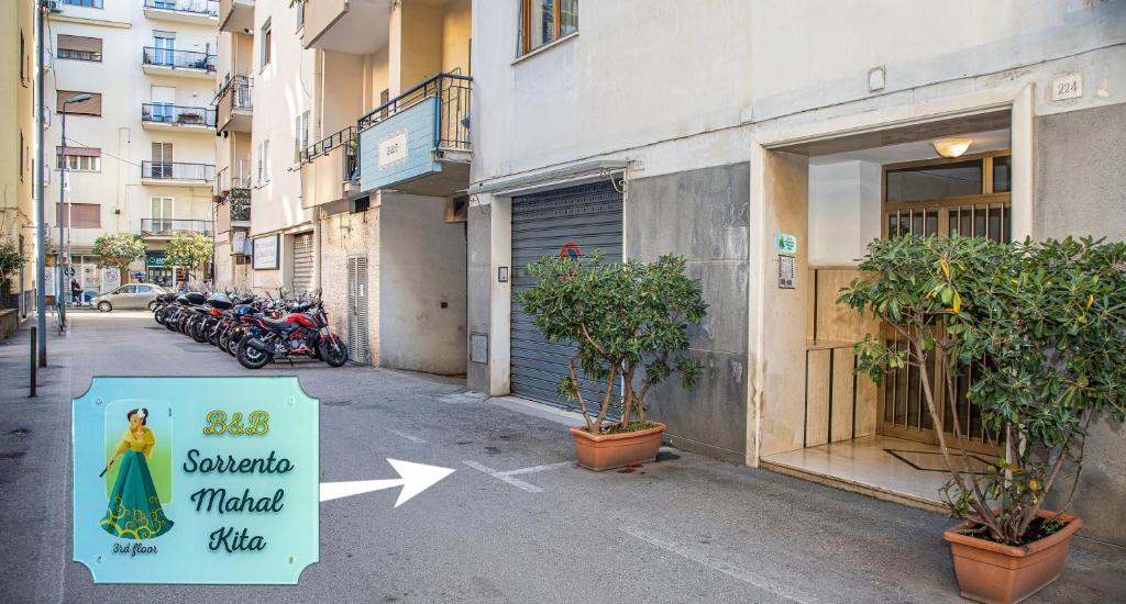 Zdjęcie z galerii obiektu Room in BB - BB Sorrento Love You room Capri w Sorrento