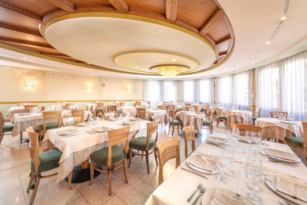 Restaurace v ubytování Hotel Relais Orsingher