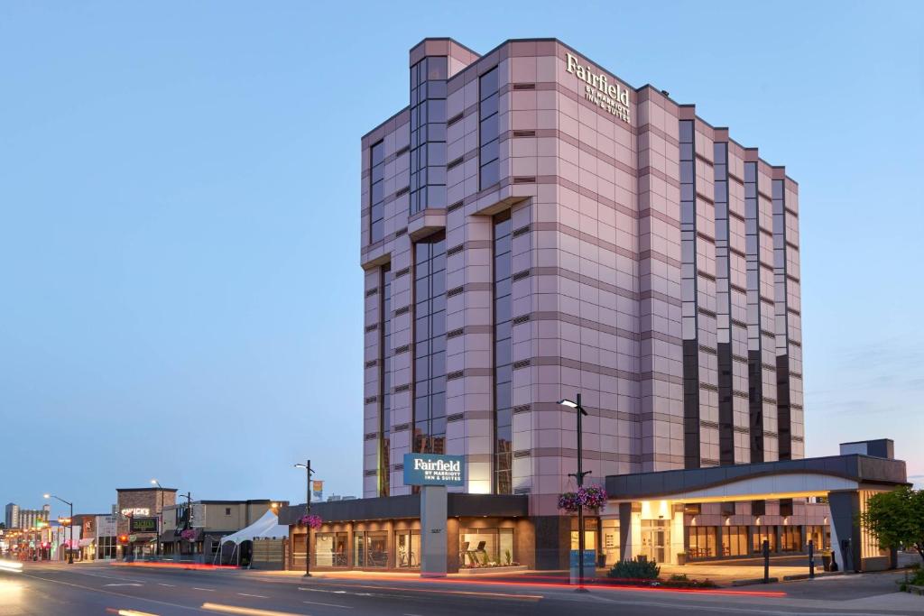 Fairfield by Marriott Niagara Falls, Canada - Resim 1