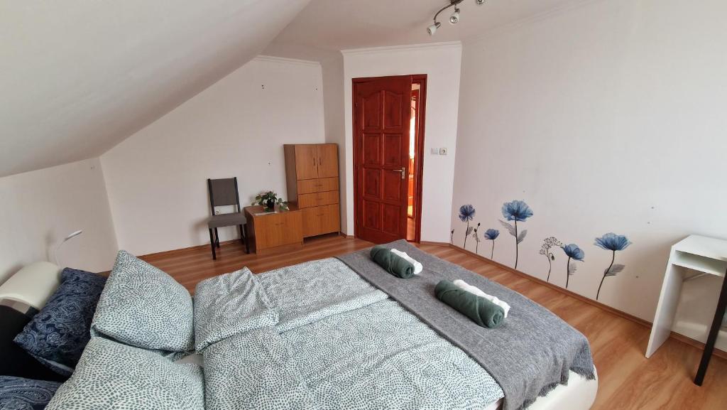 Krevet ili kreveti u jedinici u okviru objekta Longapartman