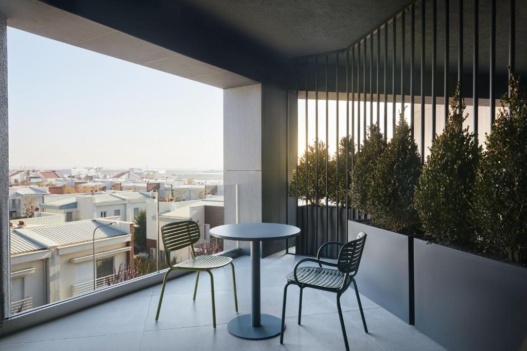 Balkón nebo terasa v ubytování Four Points by Sheraton Prishtina City