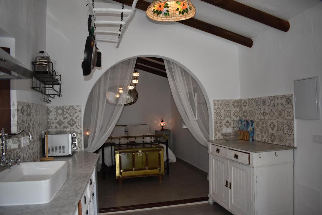 Kuchyňa alebo kuchynka v ubytovaní Finca Martina escapa romantica