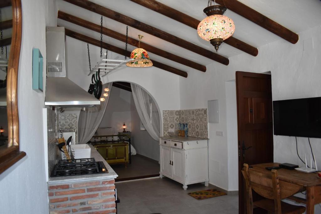 Kuchyňa alebo kuchynka v ubytovaní Finca Martina escapa romantica