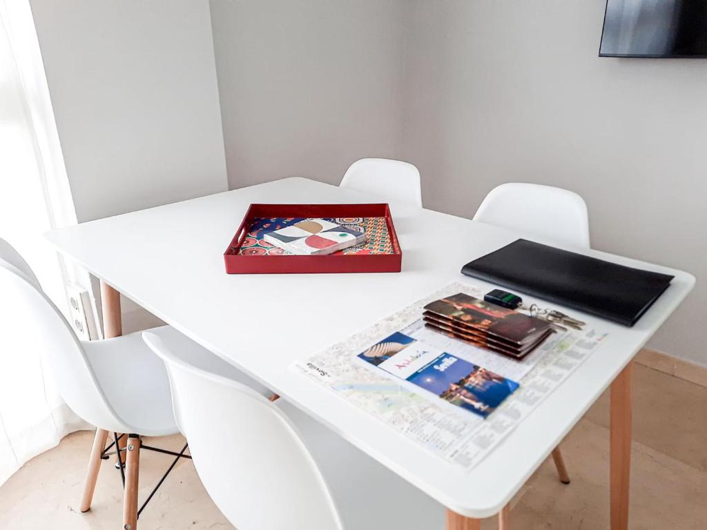 Sevilla Suite Torre Triana, parking free gratis! - 9