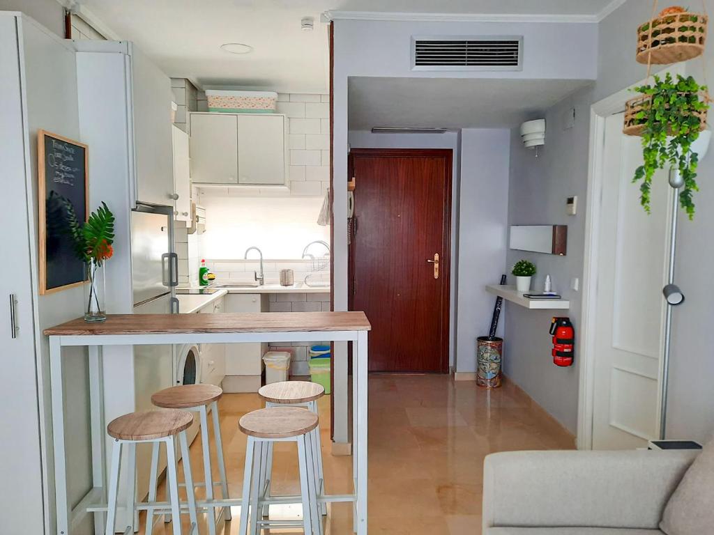 Sevilla Suite Torre Triana, parking free gratis! - 10