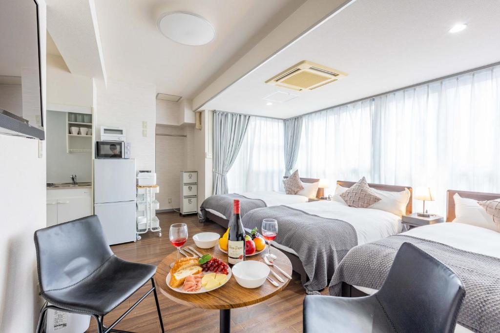 ART NAMBA HIGASHI 5F, Osaka (updated prices 2025)