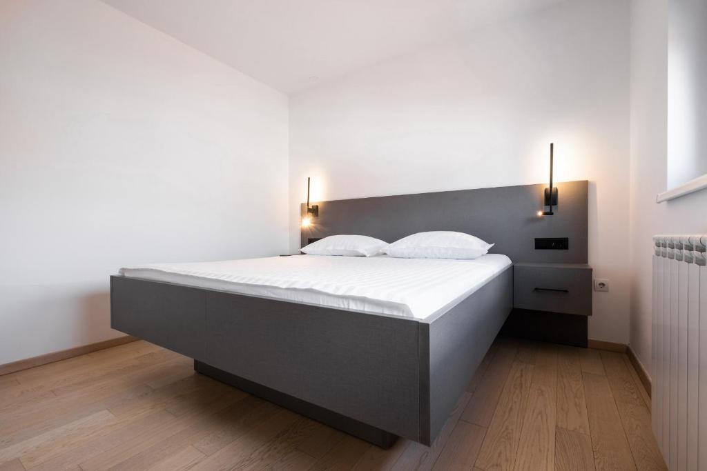 Apartment Zagreb, 0-24, self service check-in, free parking - 9