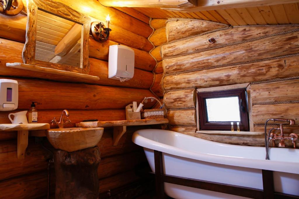 Koupelna v ubytování Casa Baciu
