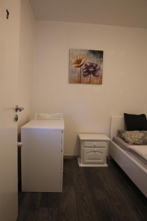 Sobe Opačak - Small Single Room