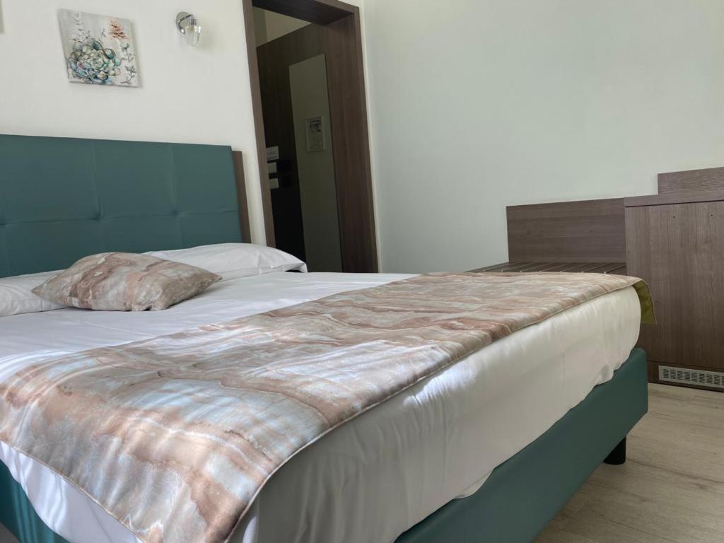 Hotel Lago di Como - Habitación Doble Pequeña