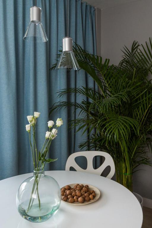 Apartament Bielany 3 min from metro with 5-meals per day diet catering, air conditioning and free parking - 9