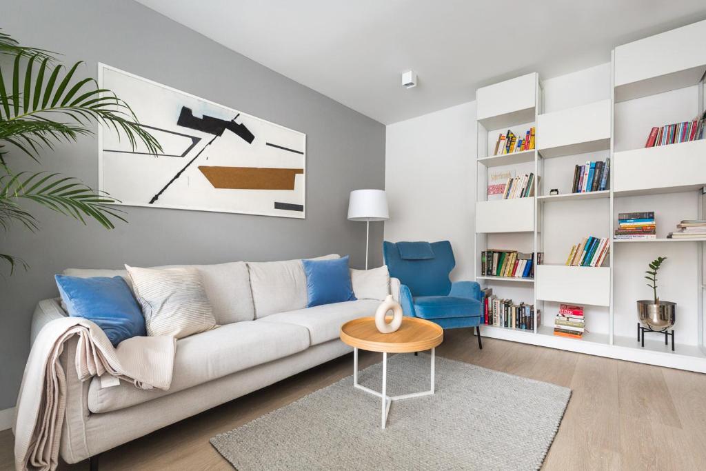 Apartament Bielany 3 min from metro with 5-meals per day diet catering, air conditioning and free parking - 14