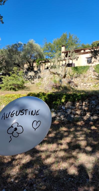 Fotografie z fotogalerie ubytování Le Mas Mélusine v destinaci Fayence