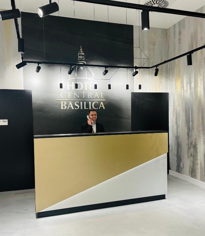 Hotel Central Basilica - Resim 18