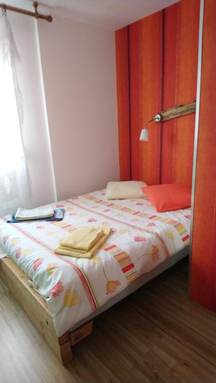 Posteľ alebo postele v izbe v ubytovaní Gîte Ker Ch'ti