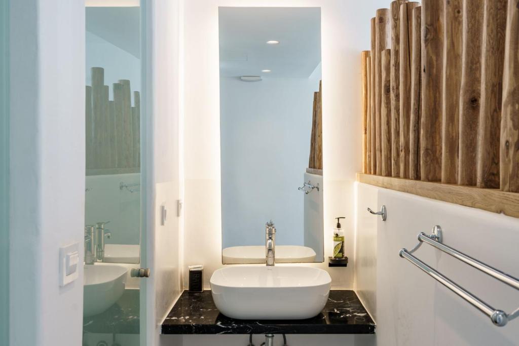 Bianco a Nero Mykonos - 19