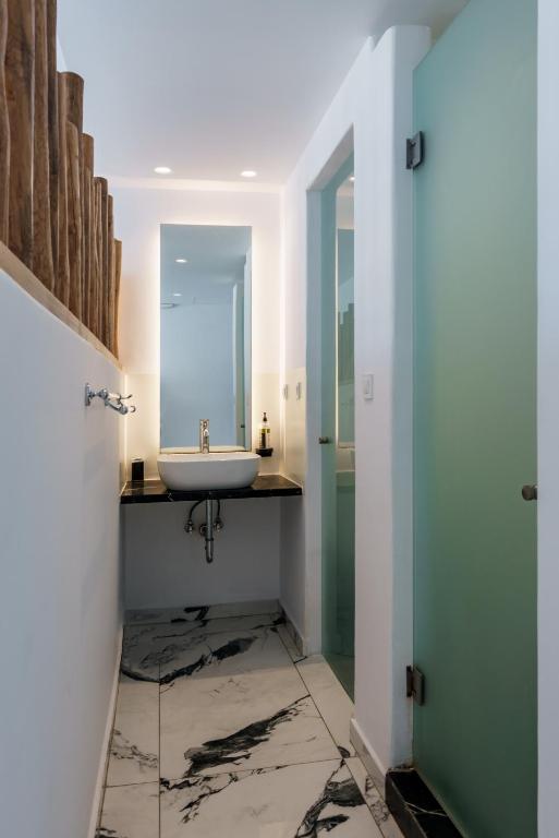 Bianco a Nero Mykonos - 9